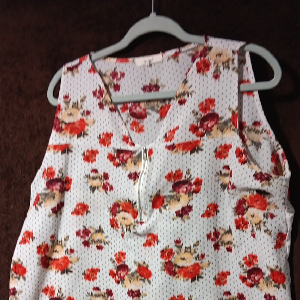 Floral Sleeveless Top - Red and White